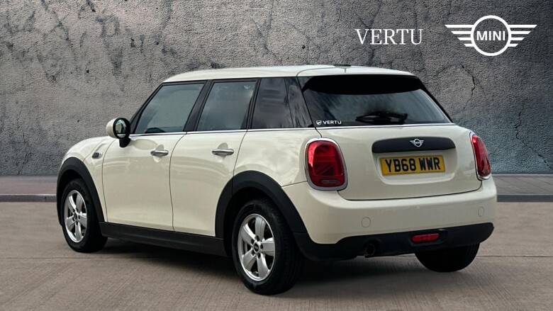 MINI Hatchback 1.5 One Classic II 5dr Petrol Hatchback